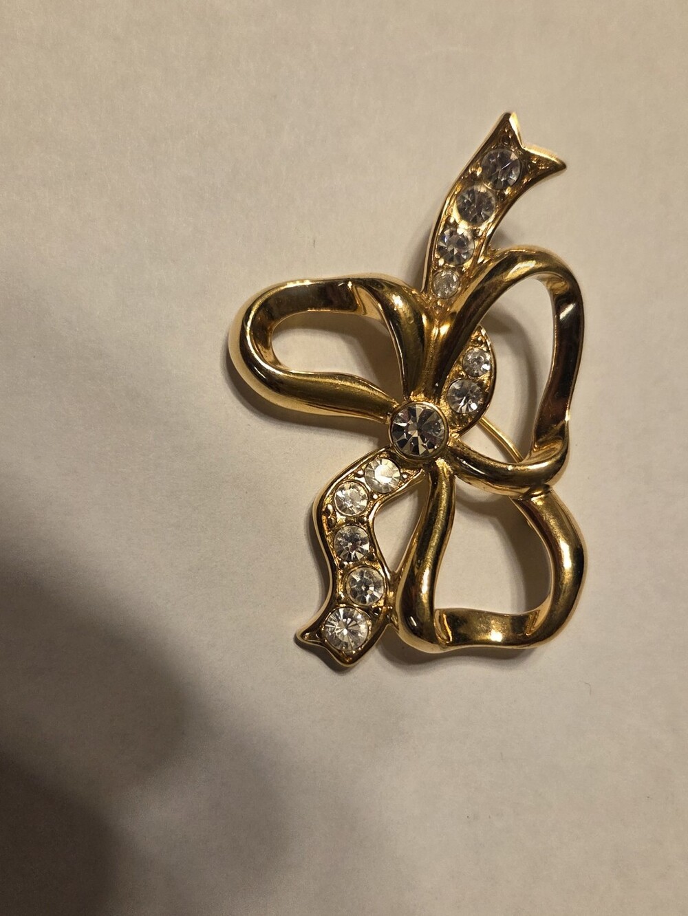Vintage Bow With Rhinestones Brooch
